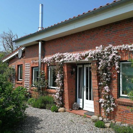 Ferienhaus Extrazeit_Urlaub Hasselberg  Экстерьер фото